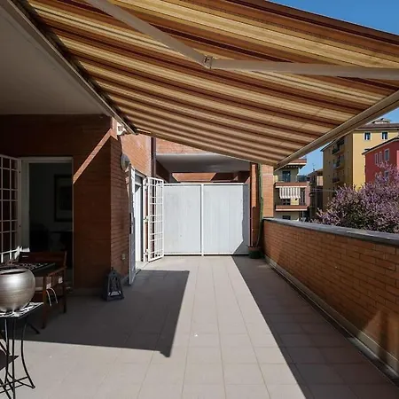 A Casa Di Mo', A Due Passi Dalla Stazione E Fiera Apartment
