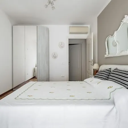 Apartment A Casa Di Mo', A Due Passi Dalla Stazione E Fiera Bologna